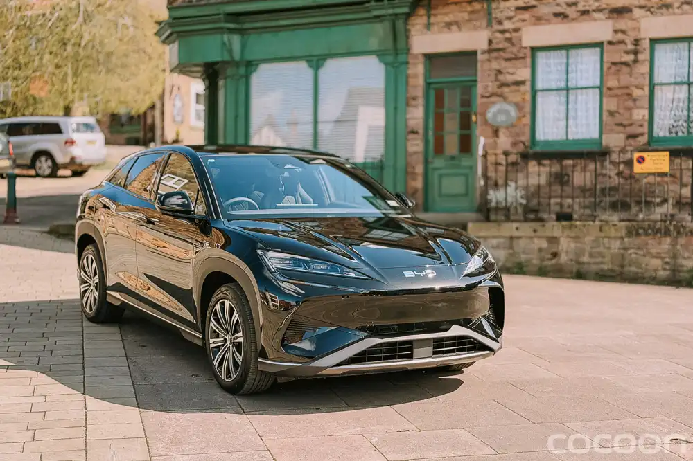 BYD Sealion 7 in Obsidian Black