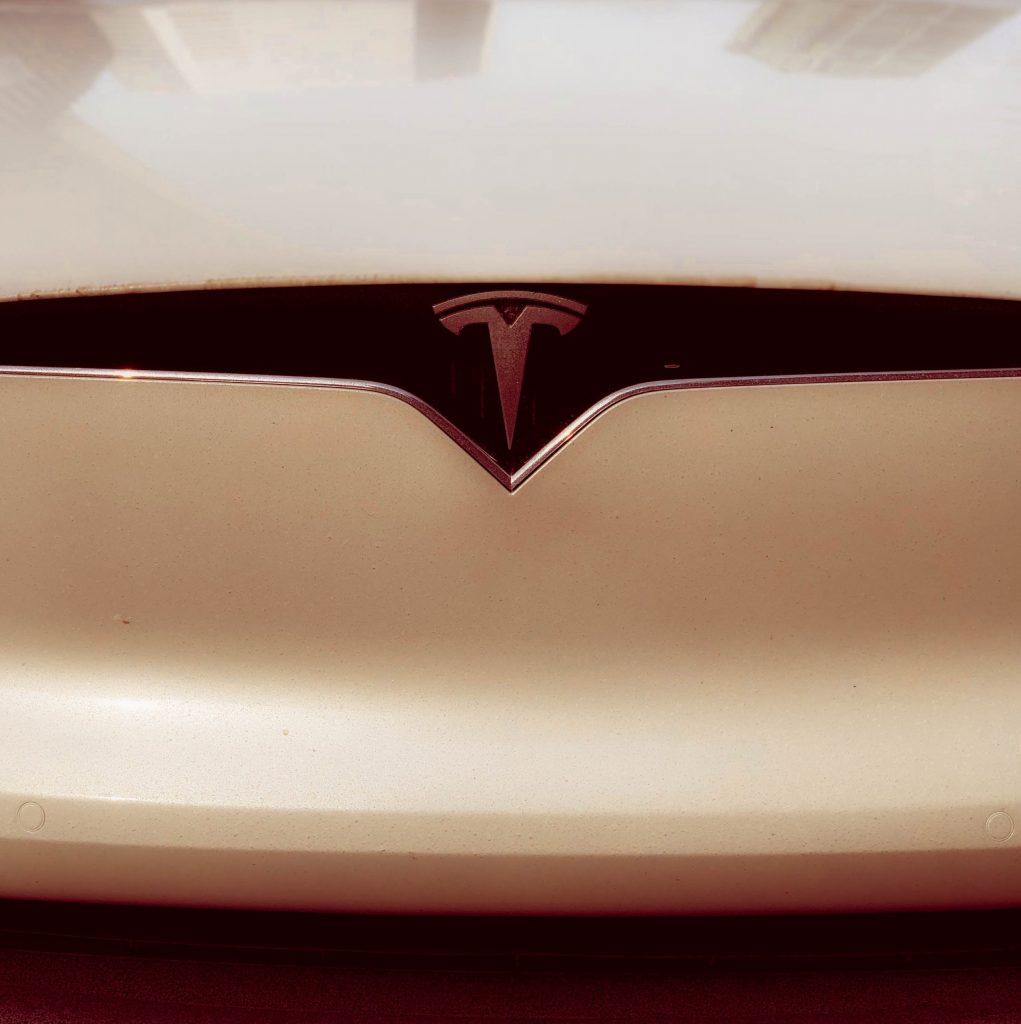 Tesla Look to Introduce ‘Dog Mode’ Tesla Look to Introduce ‘Dog Mode’
