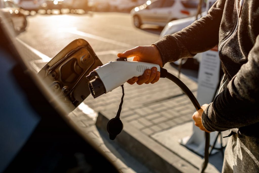 Electric Vehicles for your Fleet Electric Vehicles for your Fleet