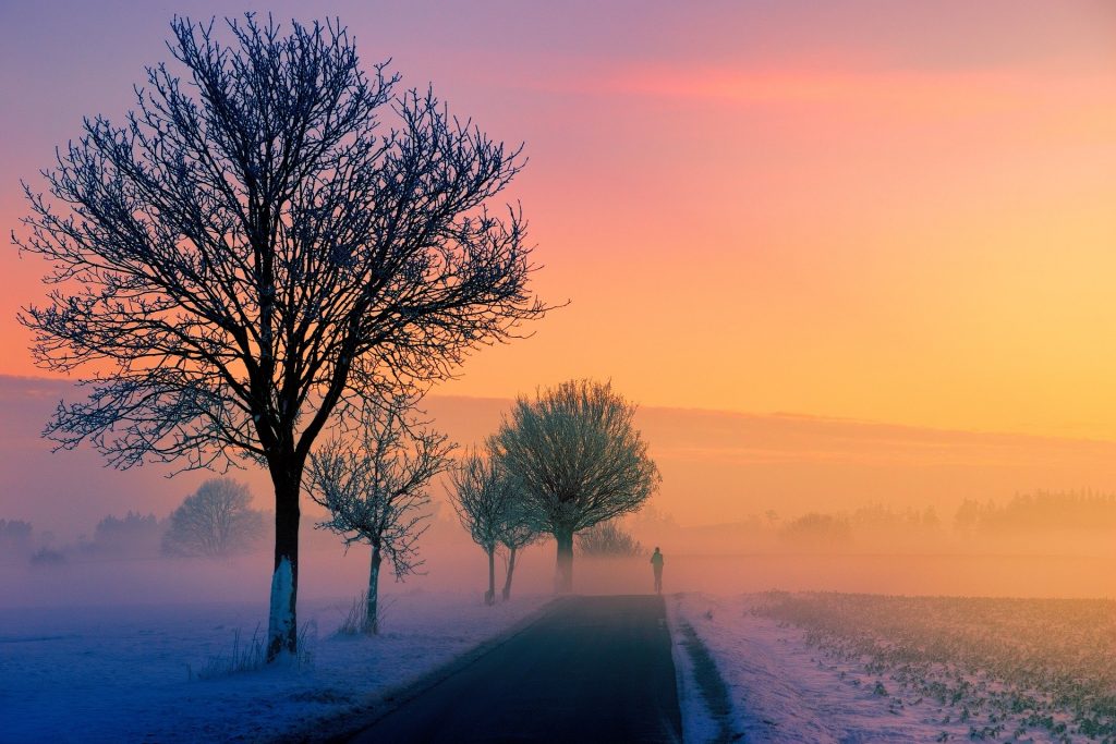 Top 9 items you should keep in your car for winter Top 9 items you should keep in your car for winter